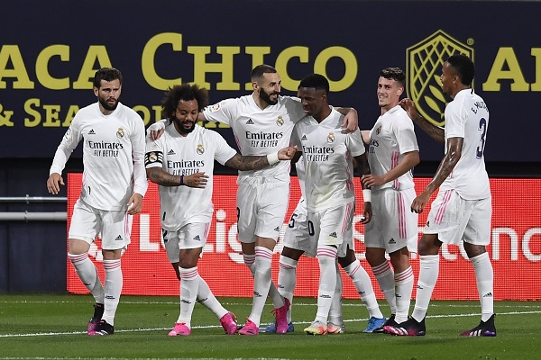 real-madrid-bat-ngo-nga-ngua 2